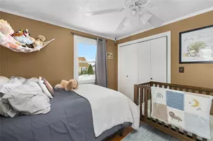 20 John St, North Providence, RI 02904 - Photo 11