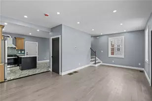 68 Enfield Ave, Providence, RI 02908 - Photo 3