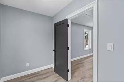 68 Enfield Avenue, Providence, RI 02908 - Photo 31