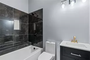 68 Enfield Ave, Providence, RI 02908 - Photo 37