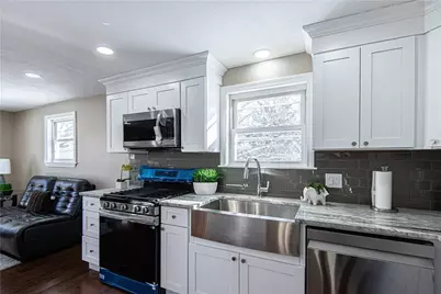 12 Whittier Drive, Coventry, RI 02816 - Photo 9