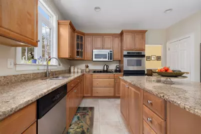 15 Susan Drive, Cumberland, RI 02864 - Photo 5