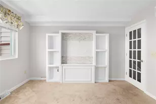 4158 Post Rd, Warwick, RI 02818 - Photo 5