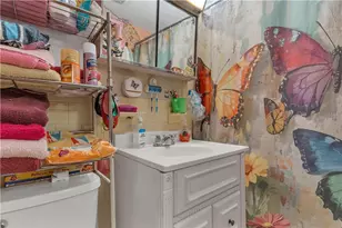 153 Central Ave, Pawtucket, RI 02860 - Photo 13