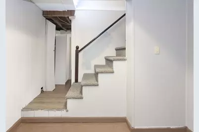 72 Bedlow Avenue, Newport, RI 02840 - Photo 33