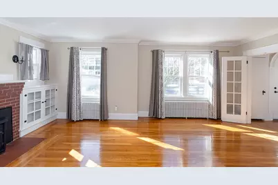 72 Bedlow Avenue, Newport, RI 02840 - Photo 15