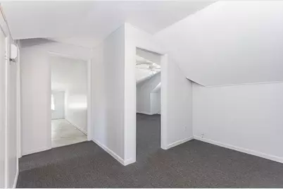 72 Bedlow Avenue, Newport, RI 02840 - Photo 23