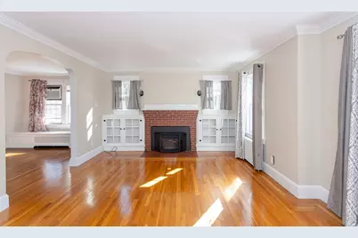 72 Bedlow Avenue, Newport, RI 02840 - Photo 13