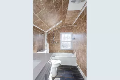 72 Bedlow Avenue, Newport, RI 02840 - Photo 31