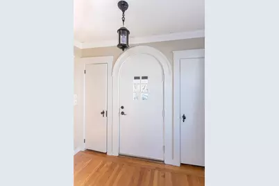 72 Bedlow Avenue, Newport, RI 02840 - Photo 3