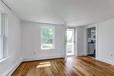 44 Paquins Lane, Portsmouth, RI 02871 - Photo 3
