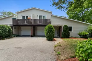 993 Williamsburg Cir, Warwick, RI 02886 - Photo 1