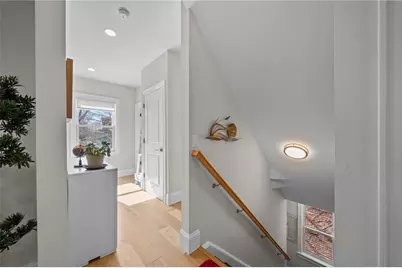 12 University Avenue, Providence, RI 02906 - Photo 29