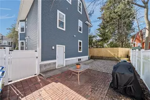 12 University Ave, Providence, RI 02906 - Photo 43