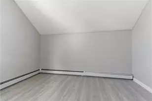 35 Gray St, Providence, RI 02909 - Photo 11