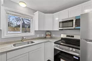 3 Cassisi Ct, North Providence, RI 02904 - Photo 3