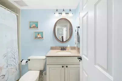 650 East Greenwich Avenue #3/102, West Warwick, RI 02893 - Photo 7