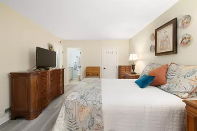 650 East Greenwich Avenue #3/102, West Warwick, RI 02893 - Photo 31