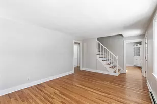 26 Country Hill Rd, Cumberland, RI 02864 - Photo 11