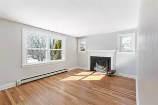 26 Country Hill Rd, Cumberland, RI 02864 - Photo 13