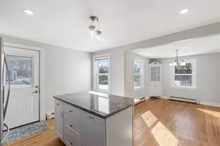 26 Country Hill Rd, Cumberland, RI 02864 - Photo 9