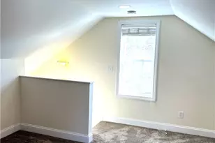 31 Garfield Ave, Bristol, RI 02806 - Photo 15