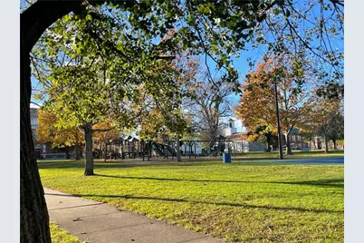 31 Garfield Avenue #2, Bristol, RI 02806 - Photo 21