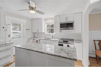 174 Seaside Drive, Jamestown, RI 02835 - Photo 17