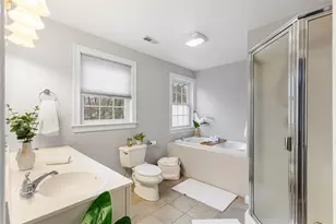 322 Washington Rd, Barrington, RI 02806 - Photo 23