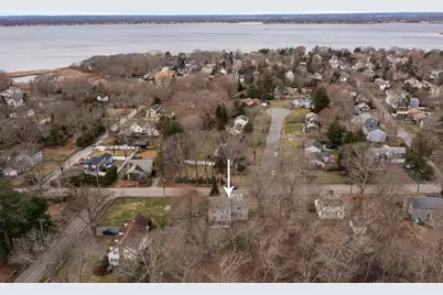 322 Washington Road, Barrington, RI 02806 - Photo 45