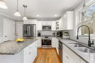 322 Washington Rd, Barrington, RI 02806 - Photo 15