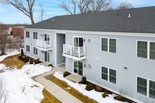 9 Gray Coach Ln, Cranston, RI 02921 - Photo 25