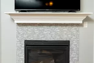 9 Gray Coach Ln, Cranston, RI 02921 - Photo 9