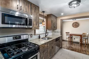 14 Myra Rd, Coventry, RI 02816 - Photo 13