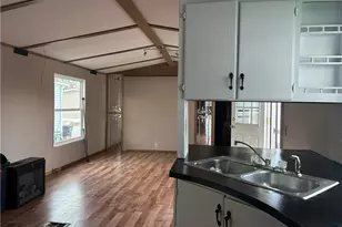 245 Manton St, Pawtucket, RI 02861 - Photo 3