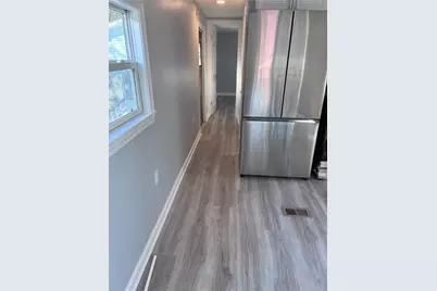 245 Manton Street, Pawtucket, RI 02861 - Photo 5