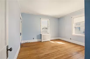 5 Lowden St, Pawtucket, RI 02860 - Photo 19