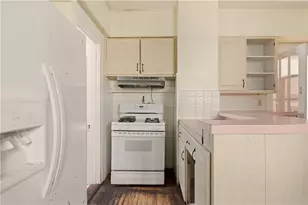 5 Lowden St, Pawtucket, RI 02860 - Photo 15