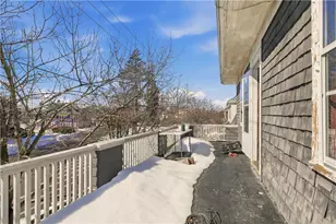 5 Lowden St, Pawtucket, RI 02860 - Photo 31