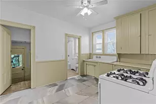 16 Ruggles St, Providence, RI 02908 - Photo 3