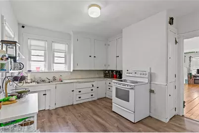 16 Ruggles Street, Providence, RI 02908 - Photo 13