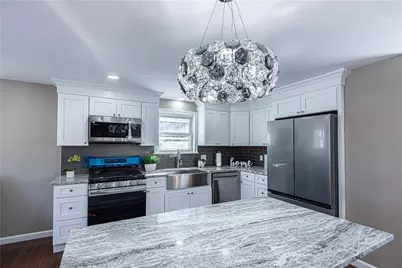 12 Whittier Drive, Coventry, RI 02816 - Photo 5