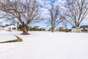 70 Manistee St, Pawtucket, RI 02861 - Photo 43