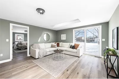 70 Manistee Street, Pawtucket, RI 02861 - Photo 5