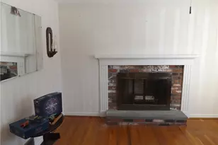 1 Hopkins Ct, Coventry, RI 02816 - Photo 3