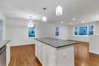 40 Burnside Avenue, Woonsocket, RI 02895 - Photo 5