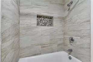 40 Burnside Ave, Woonsocket, RI 02895 - Photo 11