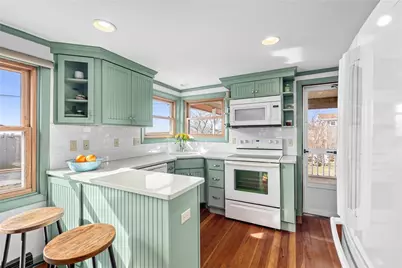 29 Coast Guard Avenue, South Kingstown, RI 02879 - Photo 11