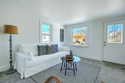 37 Larchmere Drive, East Providence, RI 02916 - Photo 5