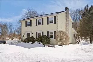 2 Marian Ln, Woonsocket, RI 02895 - Photo 37